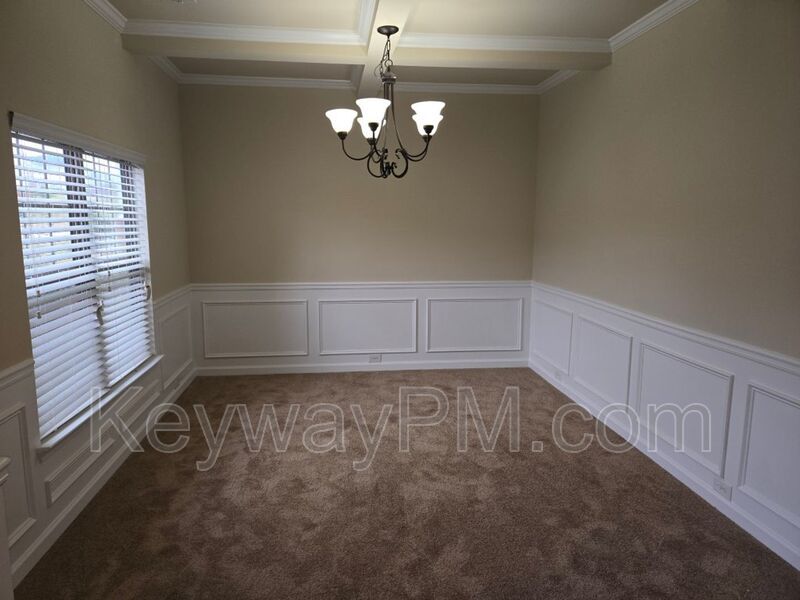 5370 Bull Street - Elderberry property image