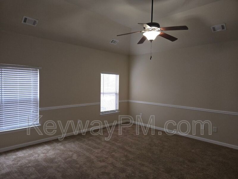 5370 Bull Street - Elderberry property image