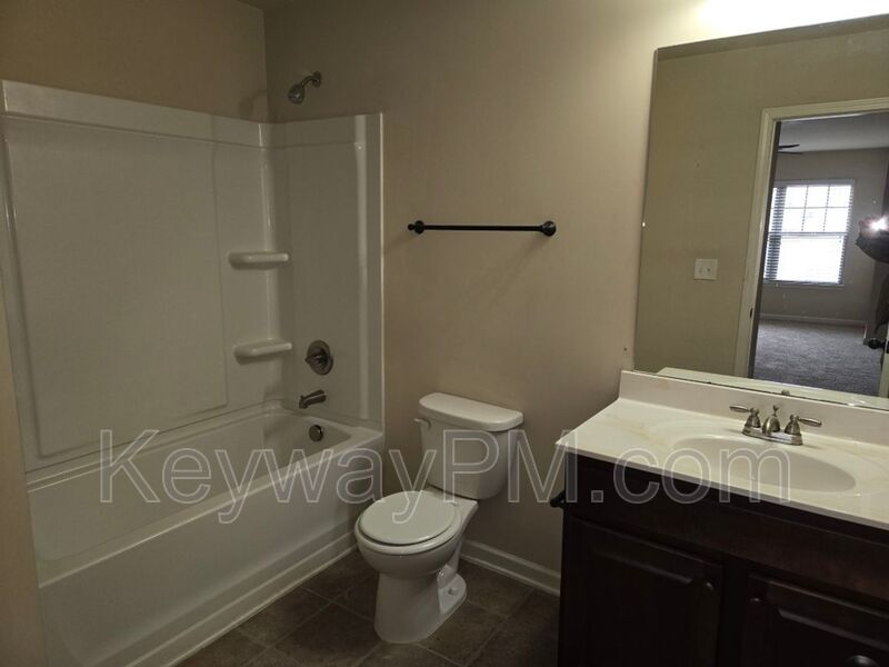 5370 Bull Street - Elderberry property image