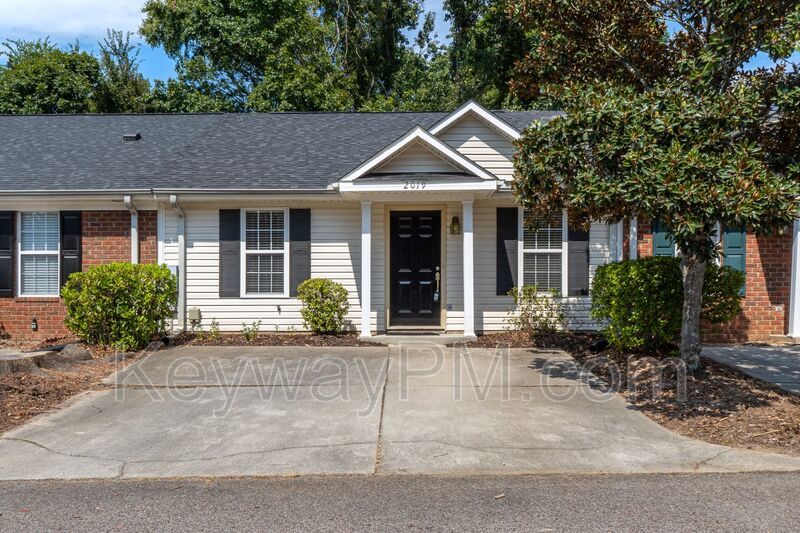 2019 Emerald Bay Drive - Emerald Bay property image