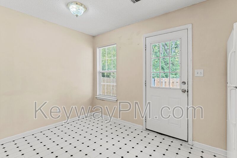 2019 Emerald Bay Drive - Emerald Bay property image