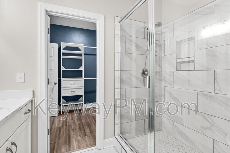 5921 Big Pond Trail property image