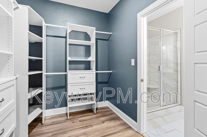 5921 Big Pond Trail property image