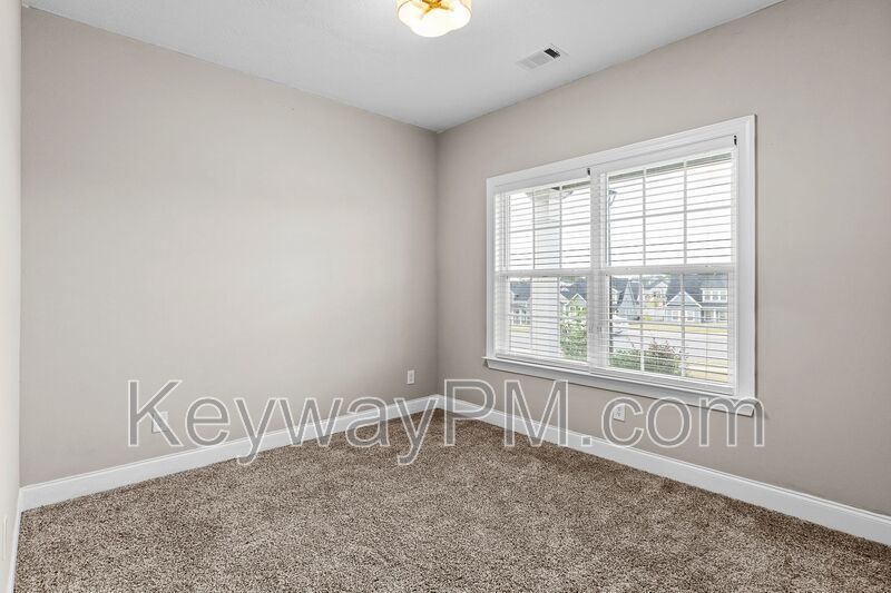 5921 Big Pond Trail property image