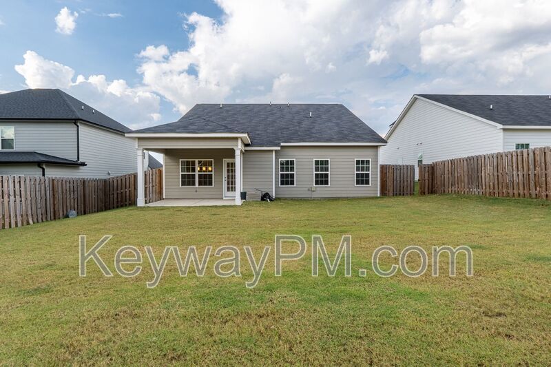 5921 Big Pond Trail property image