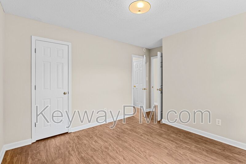 4472 Misty Cove Court - Hidden Lakes Townhouses property image