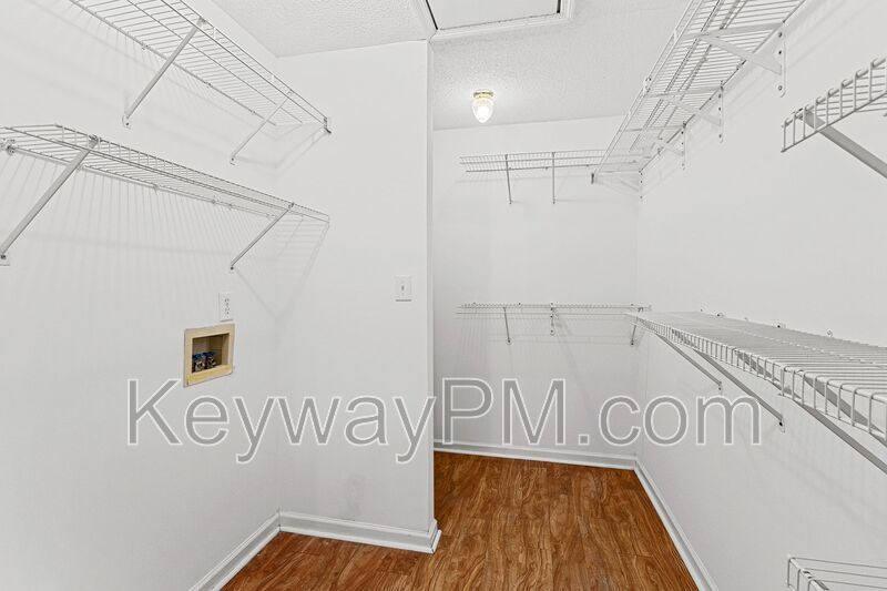 4472 Misty Cove Court - Hidden Lakes Townhouses property image