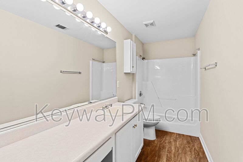 4472 Misty Cove Court - Hidden Lakes Townhouses property image