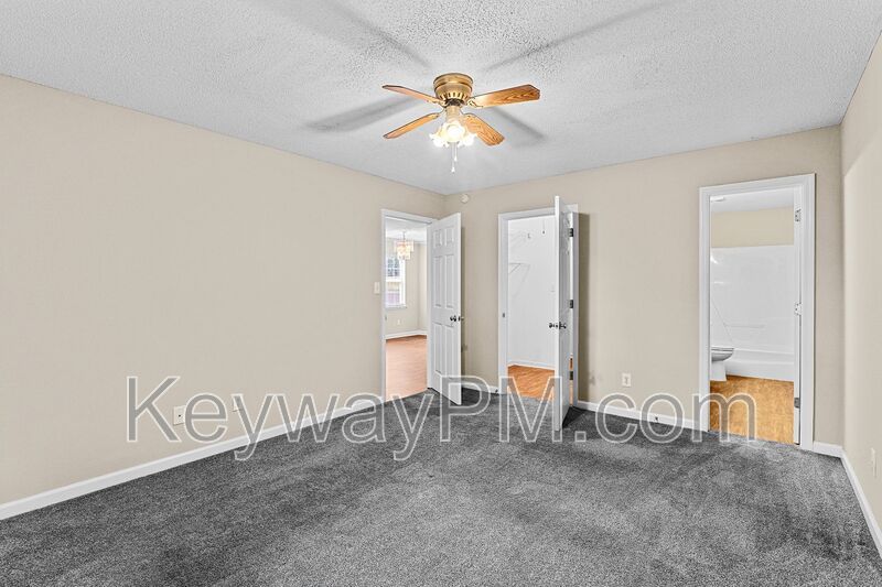 4472 Misty Cove Court - Hidden Lakes Townhouses property image