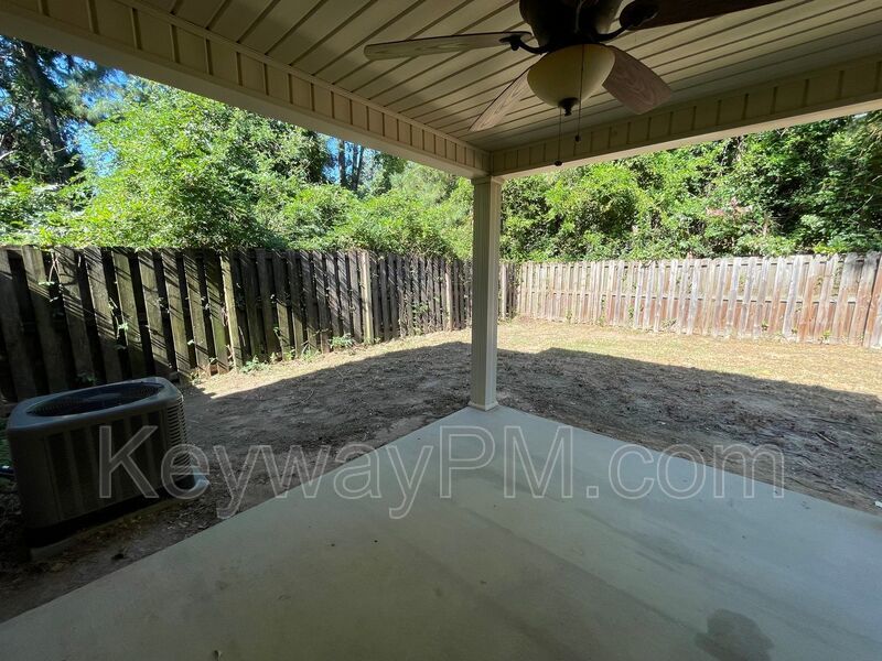 1132 Sierra Lane - Berzelia Commons property image