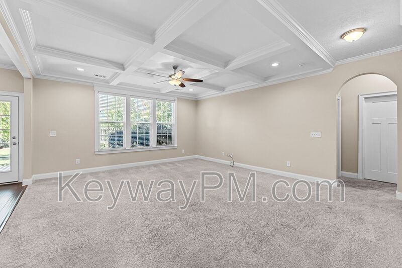 582 Bunchgrass Street - Crawford Creek property image