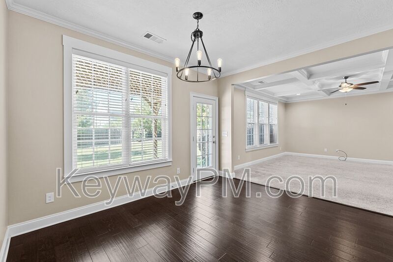 582 Bunchgrass Street - Crawford Creek property image