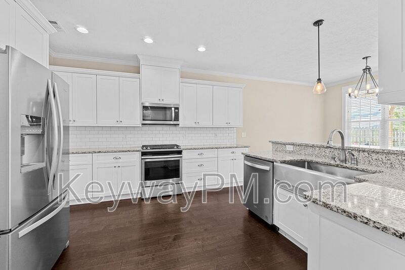 582 Bunchgrass Street - Crawford Creek property image