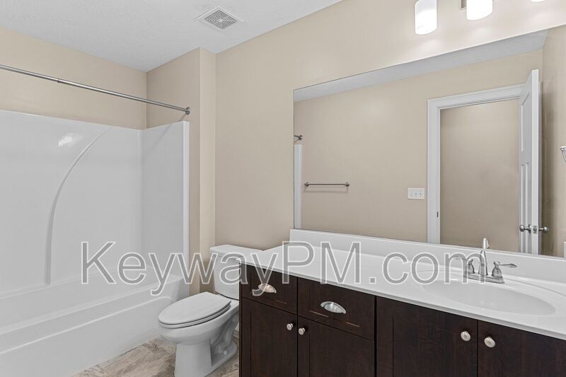 582 Bunchgrass Street - Crawford Creek property image