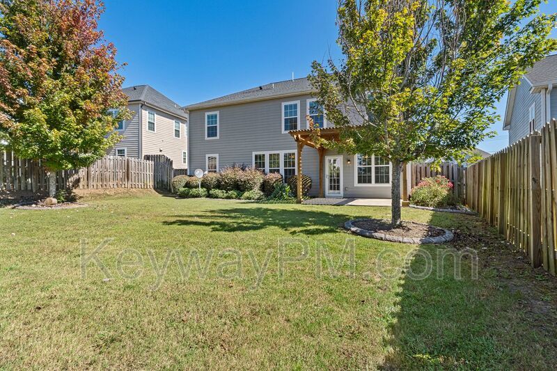 582 Bunchgrass Street - Crawford Creek property image