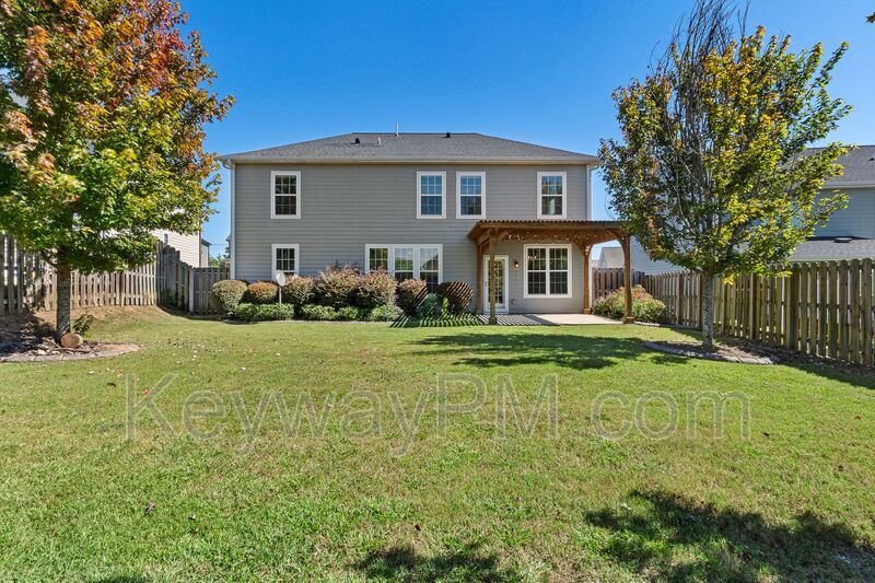 582 Bunchgrass Street - Crawford Creek property image