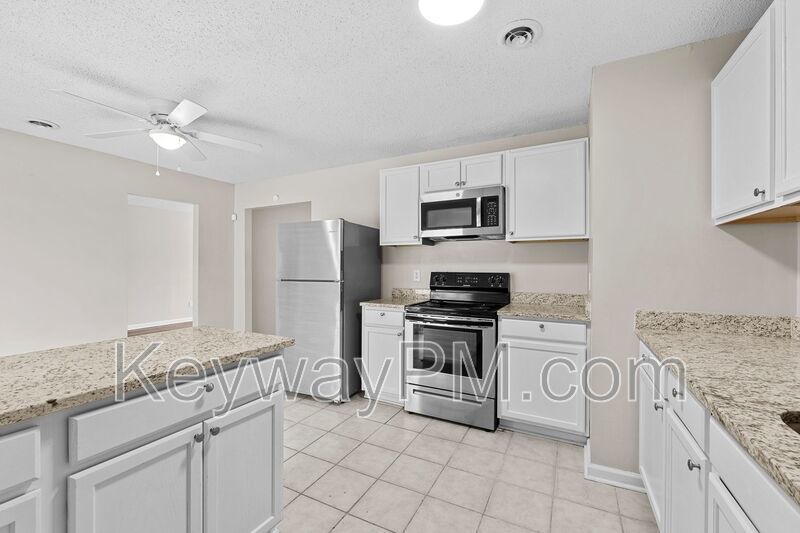 2631 Drayton Dr - McDuffie Woods property image