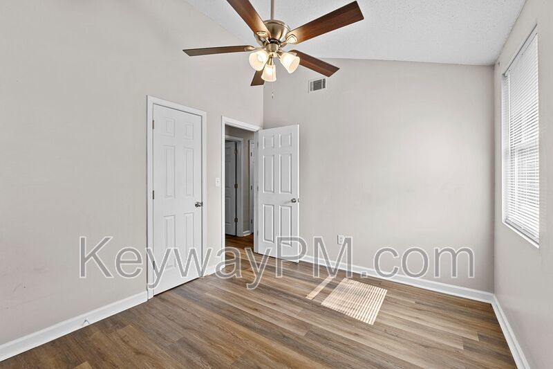 2631 Drayton Dr - McDuffie Woods property image
