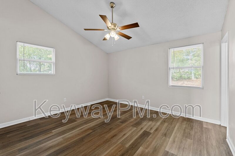 2631 Drayton Dr - McDuffie Woods property image
