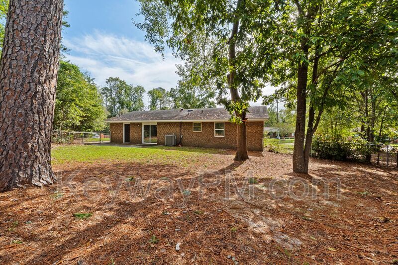 2631 Drayton Dr - McDuffie Woods property image