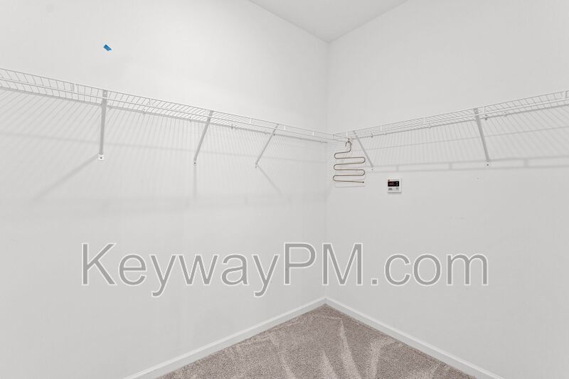 3004 Earlham Way - Quaker Knoll property image