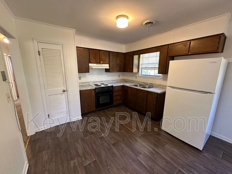 413 Kingstree Road - Belvedere Ridge property image