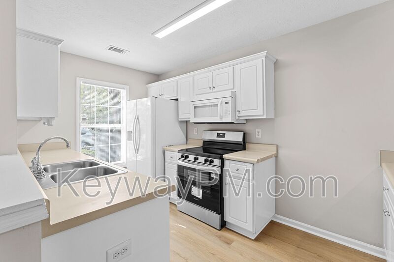 2215 Bridgeton Road - Bridgeton Townhomes property image