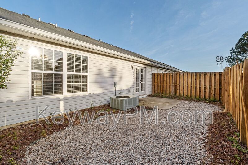 823 Whispering Willow - Arbor Landing property image