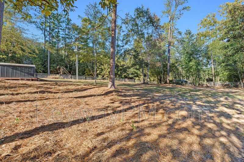 2136 Pine Log Rd. property image