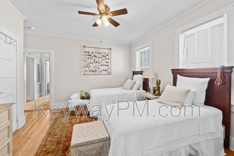 1827 McDowell Street property image