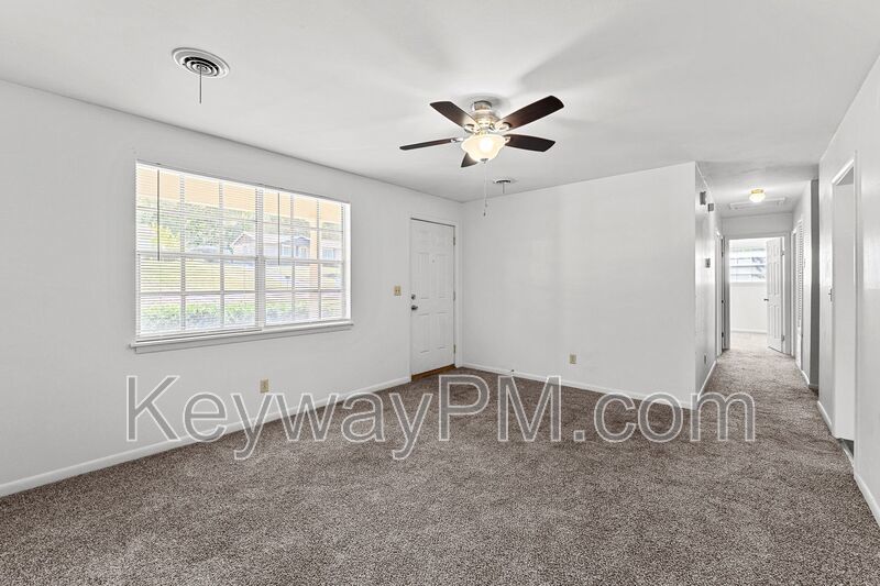 413 Kingstree Road - Belvedere Ridge property image