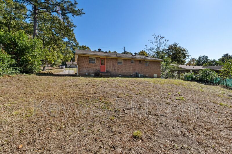 413 Kingstree Road - Belvedere Ridge property image