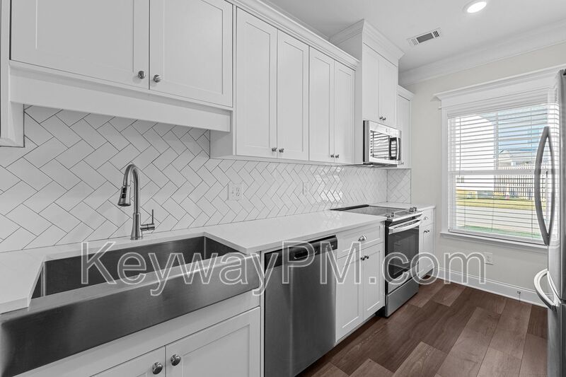 2419 Sequoia Trail - Canton Park property image