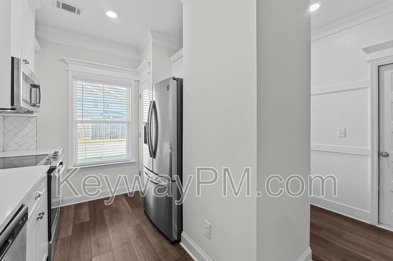 2419 Sequoia Trail - Canton Park property image