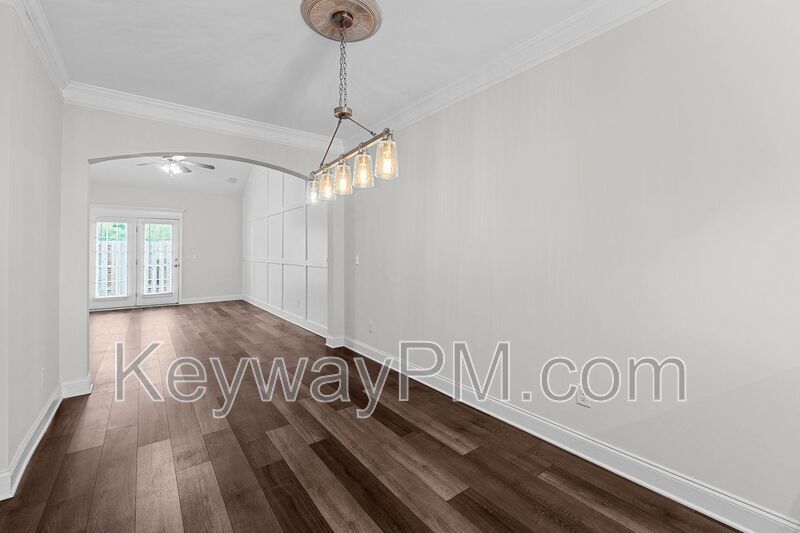 2419 Sequoia Trail - Canton Park property image