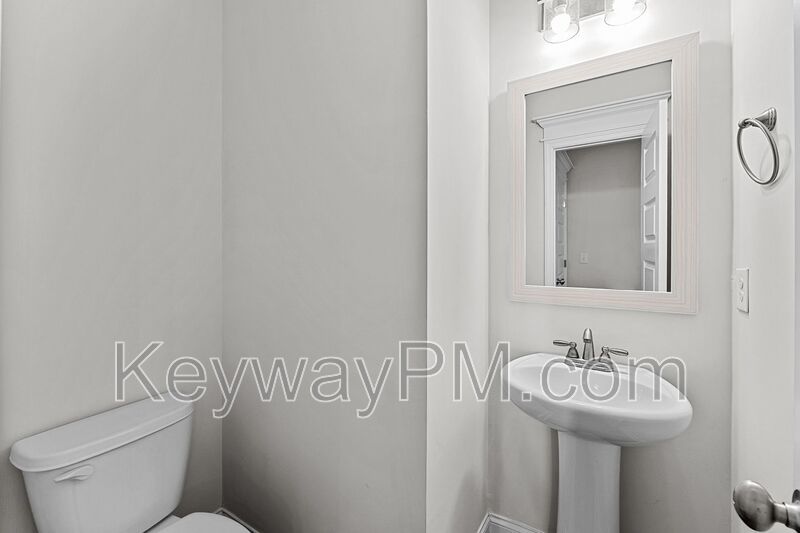 2419 Sequoia Trail - Canton Park property image