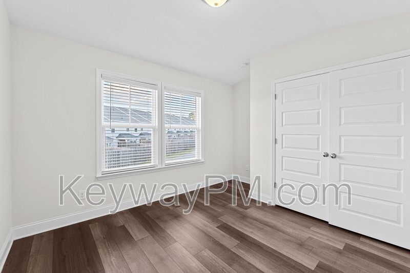 2419 Sequoia Trail - Canton Park property image