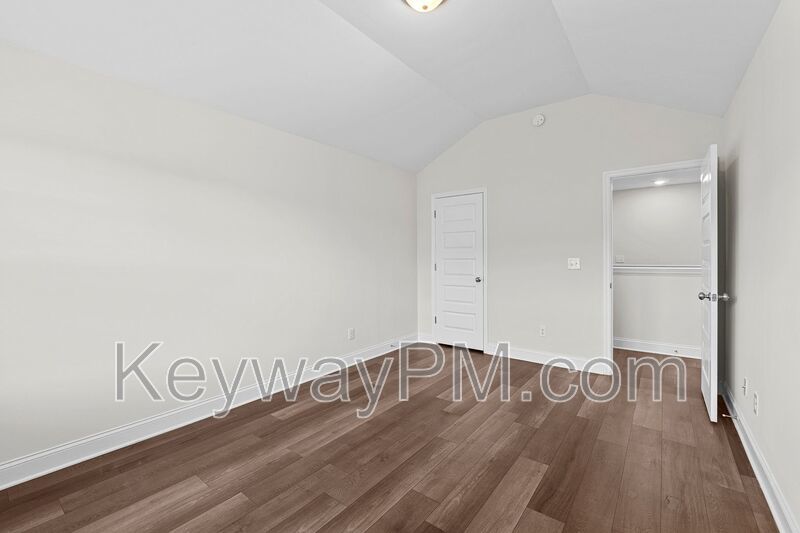 2419 Sequoia Trail - Canton Park property image