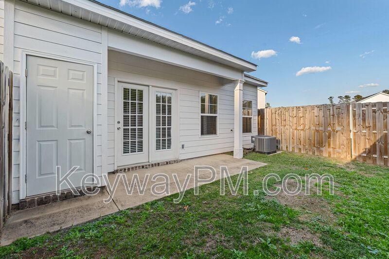 2419 Sequoia Trail - Canton Park property image