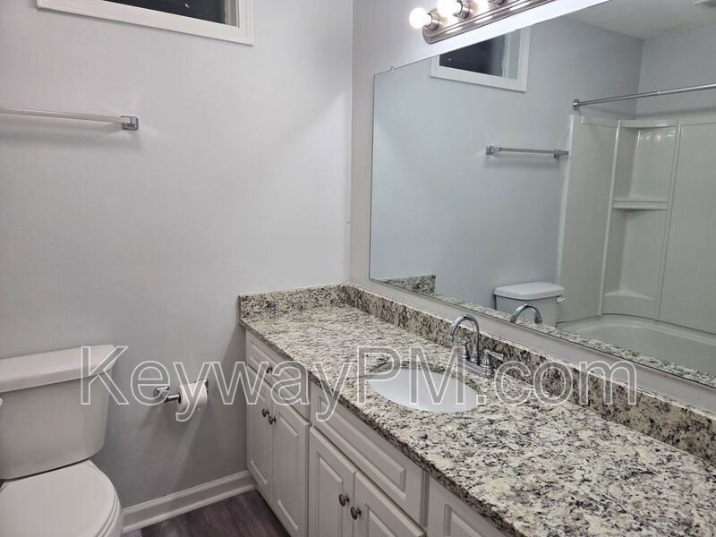 4580 Hickory Drive - Pineland Estates property image