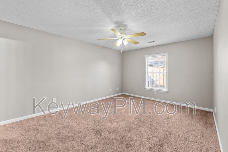 2002 Caton Drive - St. George property image