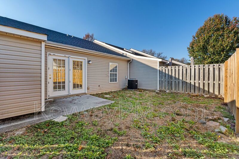 2002 Caton Drive - St. George property image