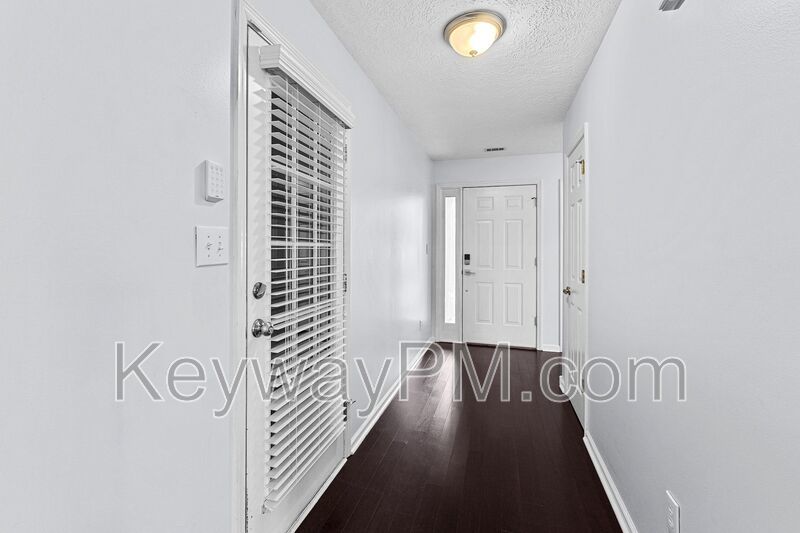 4794 Orchard Hill Drive - Orchard Hill property image