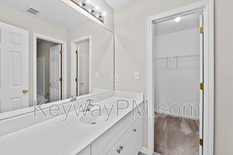 1611 Bradley Way - Harris Ridge property image