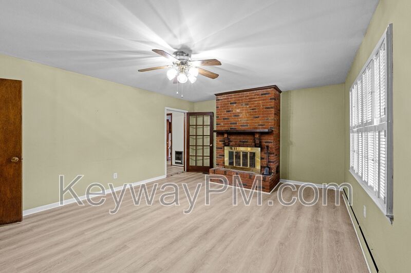 161 Hickory Drive South- property image