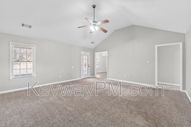 122 Oakwood Drive - Oakwood Estates property image