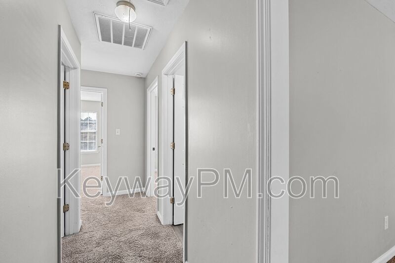 122 Oakwood Drive - Oakwood Estates property image