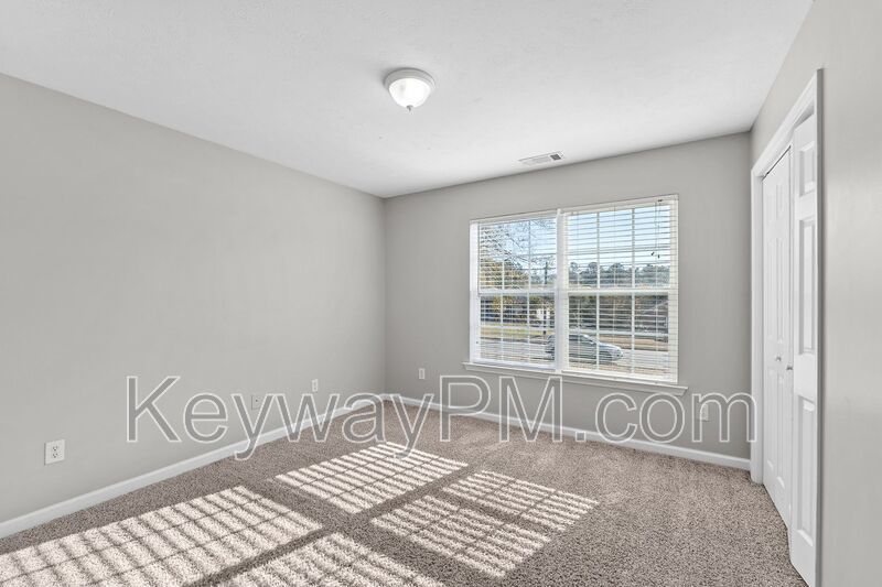 122 Oakwood Drive - Oakwood Estates property image