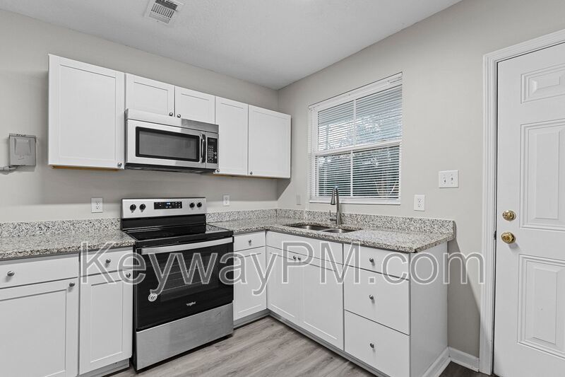 1120 Dodge Lane unit #12 property image