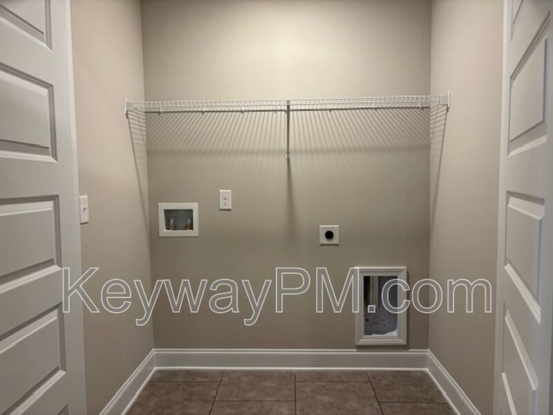 515 Yuma Lane - Village Square property image